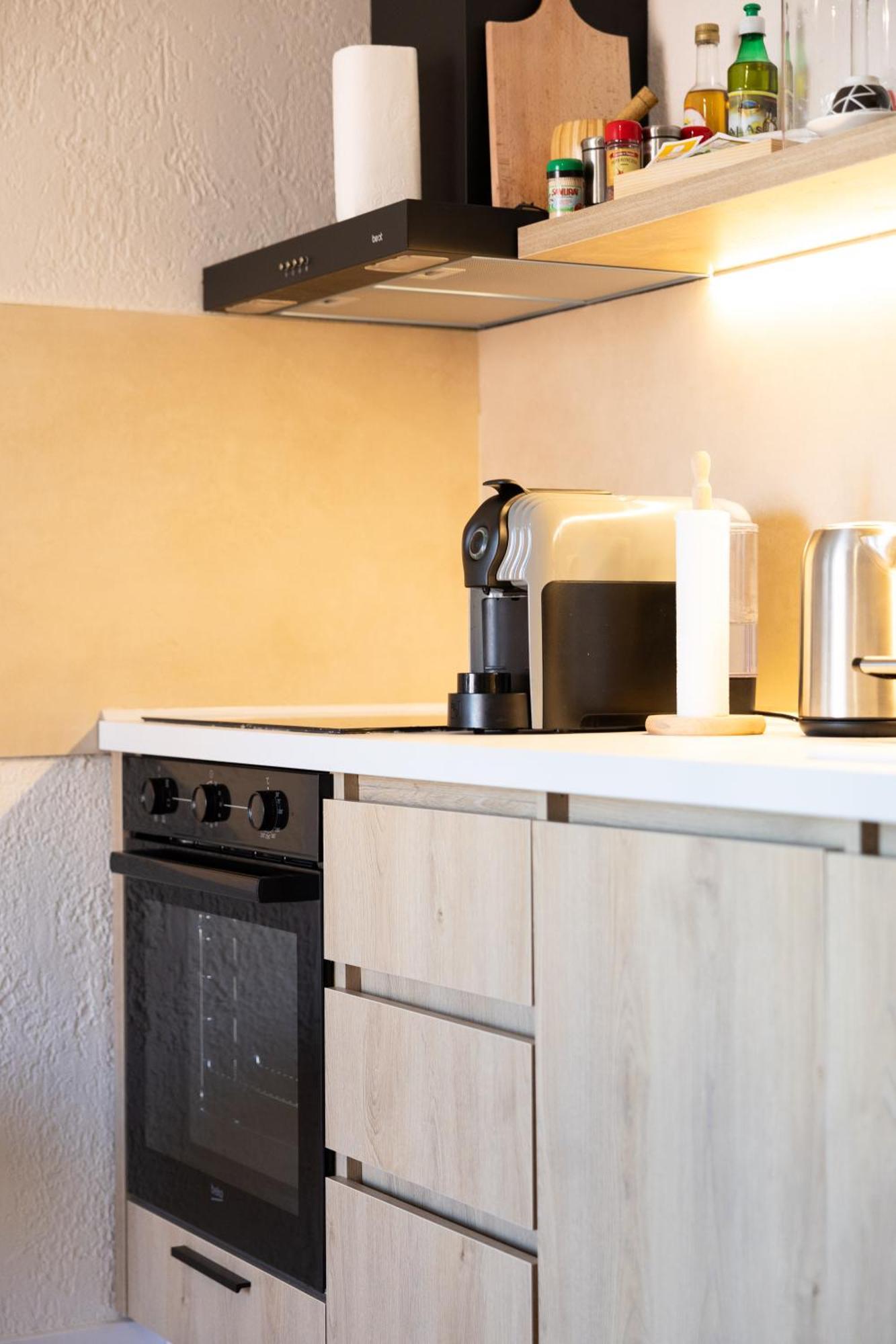 Boho Central Apartment Tirana Bagian luar foto